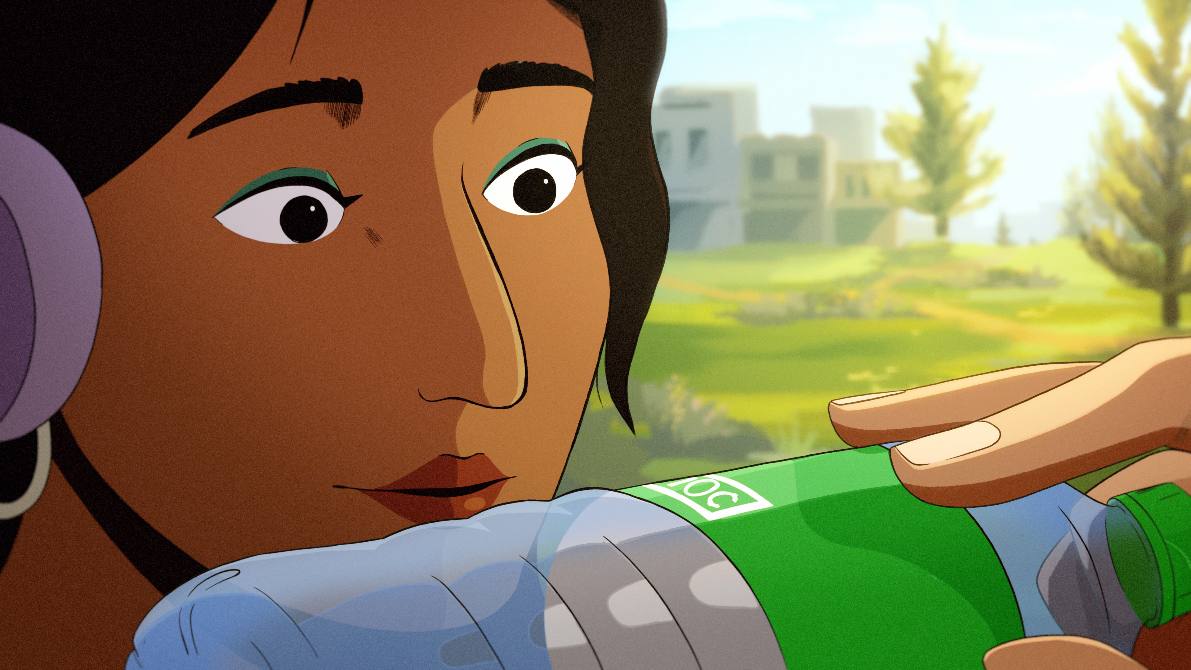 woman looking at 10 cent mark on a container